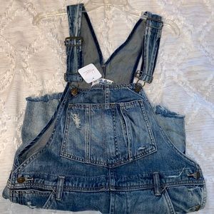 Overall dress